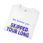 He Knows You Skipped Your Long Run | Funny Christmas Running T-Shirt